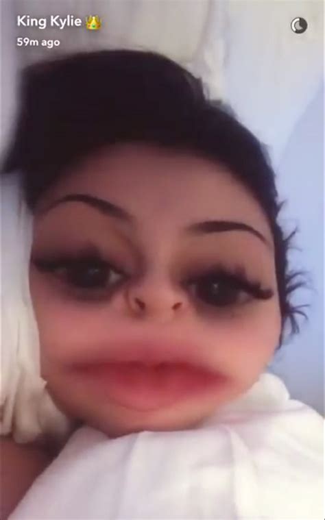 Video Kylie Jenners Lip Fillers Makes Fun Of Herself With Snapchat