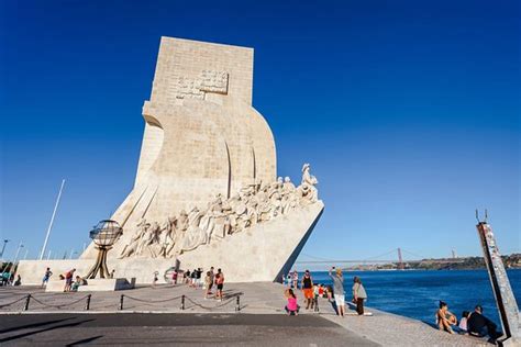 Located on the north bank of river tagus, the monument to the discoveries was unravelled in 1960 to commemorate the 500th anniversary of the death of prince. Padrao dos Descobrimentos (Lissabon) - Aktuelle 2020 - Lohnt es sich? (Mit fotos)