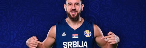 U poraženoj ekipi higins 23, dejvis 17 uz 11 skokova, mirotić 11 i. Anadolu Efes Yıldızı Vasilije Micic İddialara İlişkin ...