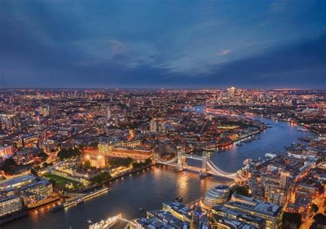 Summer at a beach, a female lifesaver, 2 kids who like making her work and approaching disaster.it's 4 page. The View from the Shard - SUMMER SAVER | Golden Tours