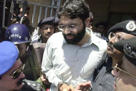 سپریم کورٹ کی عمر شیخ کو کوٹ لکھپت جیل منتقل کرنے کی اجازت Urdu News اردو نیوز
