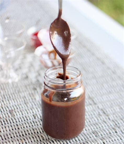 Easy Chocolate Sauce Made With Chocolate Chips Recipe Chocolate