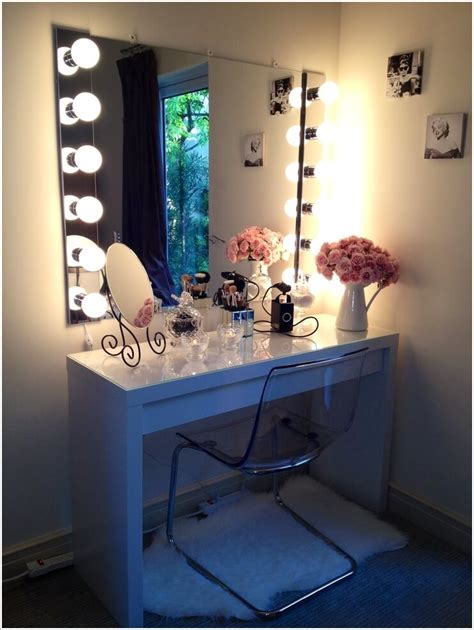 Don't focus on things you can't change. 10 Cool DIY Makeup Vanity Table Ideas