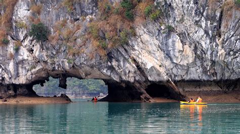 Things To Do In Halong Bay Lan Ha Bay Escape Sails