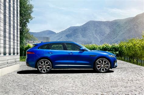 Check spelling or type a new query. Used 2018 Jaguar F-PACE SUV Review | Edmunds