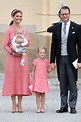 Royal Family Around the World: Princess Estelle with mother Crown ...