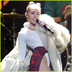 Miley Cyrus Y Jingle Ball Performance Pics Miley Cyrus Just Jared Jr