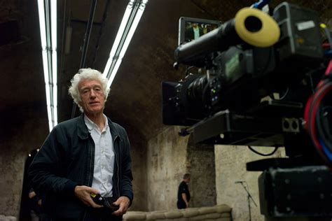 Sir Roger Deakins Cbe Bsc Asc Knighted In Queens New Year Honours List