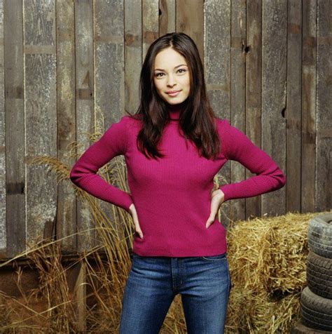 Kreuk was born in vancouver, british columbia. Smallville Season 2 Promo - Kristin Kreuk as Lana Lang ...