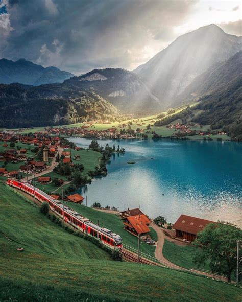 السياحة في سويسرا 😭♥️🇨🇭 ثريد اليوم عن قلب أوروبا النابض سويسرا 🥺💛💛