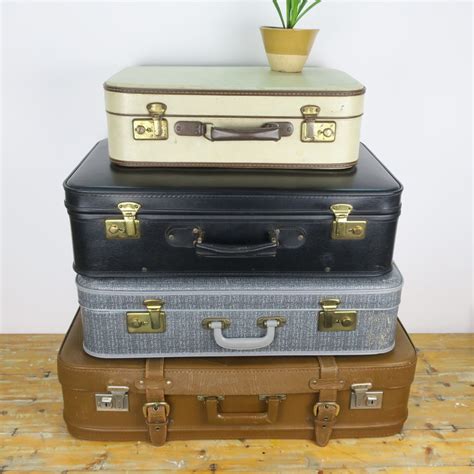 Vintage Suitcase Medium Large In Black With Cardboard Lining Retroriek