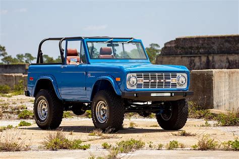 Fully Restored Bright Blue 76 Ford Bronco Ford Bronco Classic Ford