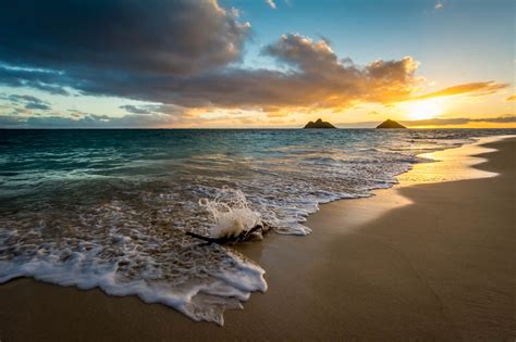 Sunrise Coast Lanikai Beach Oahu Hawaii Usa