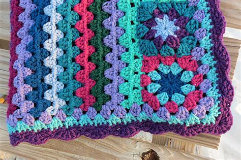 Ravelry Kodykins Colorful Granny Stripes Blanket For Mom
