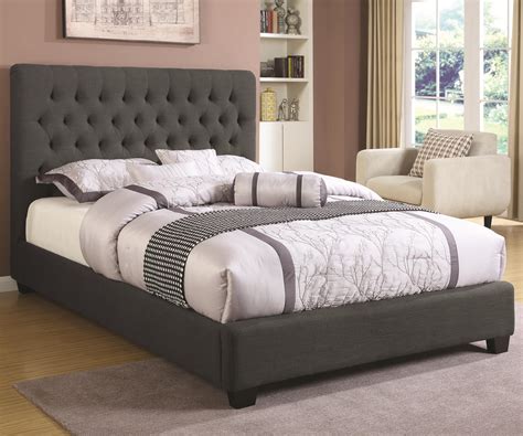 Coaster Upholstered Beds California King Chloe Upholstered Bed With