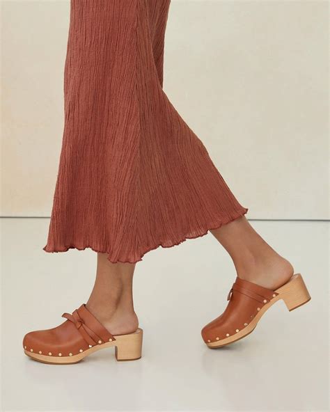 Roberta Cognac Low Clog In 2021 Mules And Clogs Cushioned Heels Clogs