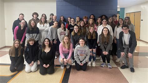 Kaukauna High Choir Instructor Students To Perform At Carnegie Hall In