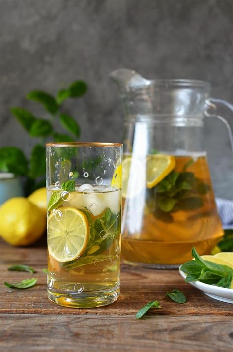 Freshly Brewed Ice Tea With Fresh Mint Recipe Cookme Recipes