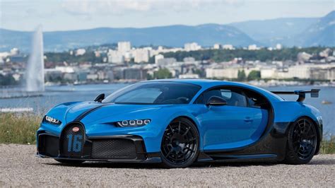 Отчеты о матчах, прямые трансляции, календари и статистика, фото и видео, аналитика и прогнозы на спорт, трансферы и интервью со звездами спорта. The Bugatti Chiron Pur Sport is finally in Geneva | Top Gear