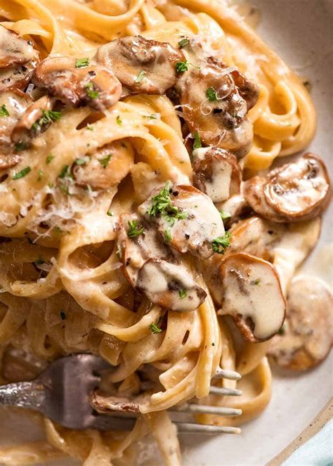 Creamy Mushroom Pasta Recipetin Eats