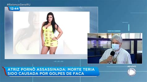 Morre atriz pornô esfaqueada por amiga na Baixada Fluminense RecordTV