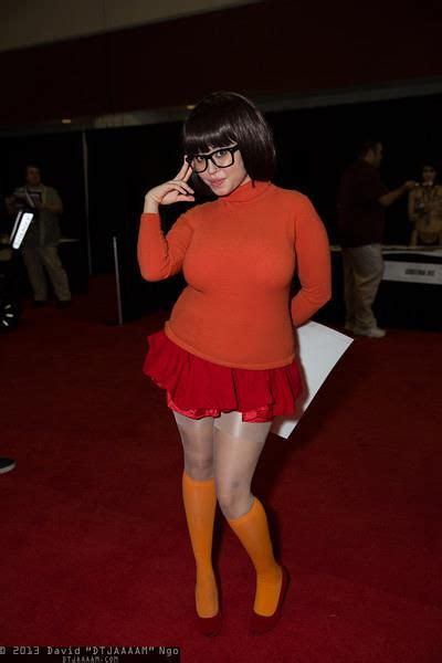 velma cosplay by envy us deviant velma dinkley harley quin in the flesh real women daphne