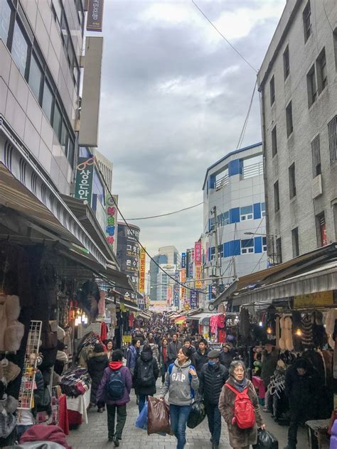 Photo Tour Namdaemun Market In Seouls Myeongdong Shopping Area La
