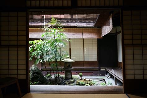 An Easy Guide To Traditional Japanese Ryokans Experience Omotenashi Culture In Japan Eaves
