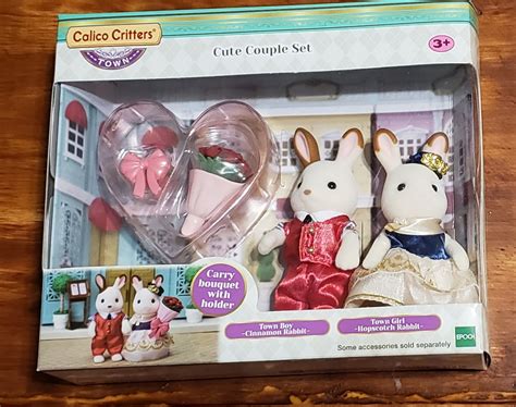 Heck Of A Bunch Calico Critters Cute Couple Set Review And Giveaway