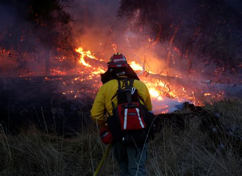 Californias Wildfire Latest Update Death Toll Photos Show States