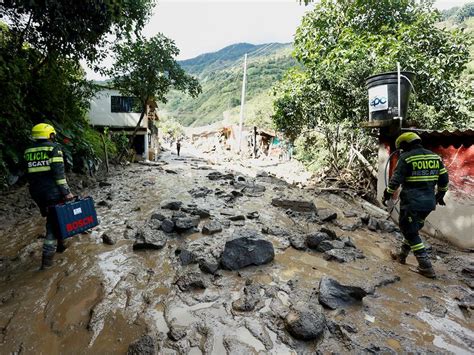 photos search for missing paused in colombia after landslide kills 15 news photos gulf news