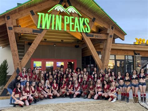Twin Peaks Celebrates Grand Opening Of First Amarillo Lodge Laptrinhx News