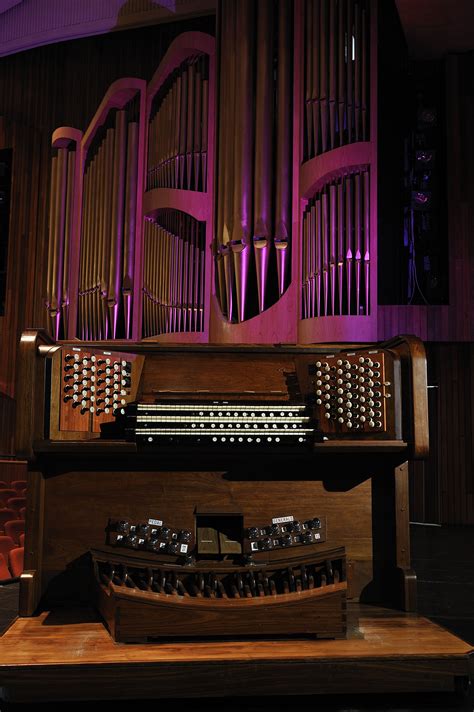 Aula Pipe Organ