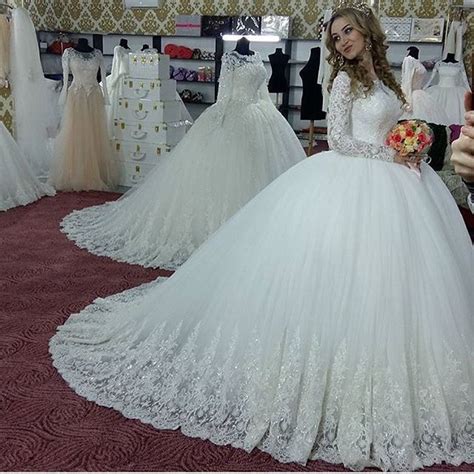 Modern hochzeitskleid mit ärmel | spitze brautkleider schlicht. Designer Weiß Brautkleider Lang Ärmel Mit Spitze ...