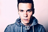 Matthew Koma Shows His Quality In The Acoustic Version Of "Spectrum ...