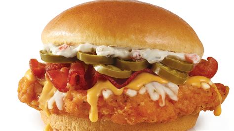 Wendys Jalapeno Popper Chicken Sandwich Is Here Mcdonalds Trolled