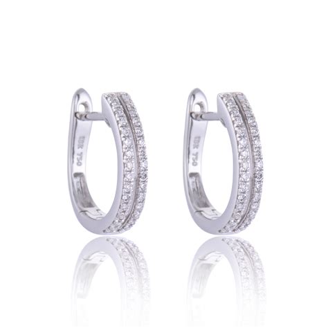 18ct white gold 0 25ct round brilliant diamond hoop earrings