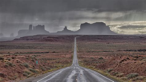 Monument Valley With Storm Monument Valley With Storm We D Flickr
