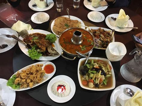 If you're in the mood for oriental grub, restoran wan thai, situated in langkawi mall is a good choice.thailand restaurant at traffic light klibang kuah nice. Shah's Travel Diary: Wan Thai Restaurant Langkawi Review