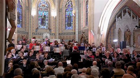 Want to see noel gallagher in concert? Concert de Noël Lormont 2018 - YouTube