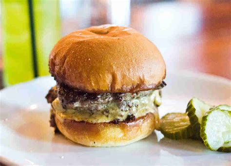 Burger Restaurants In Minneapolis And St Paul For The Best Hamburger