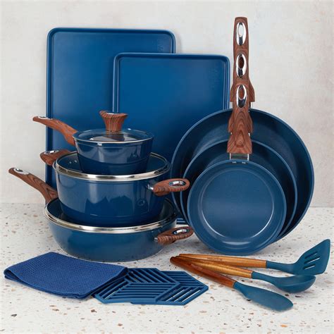 18 Piece Cookware Set Phantom Chef