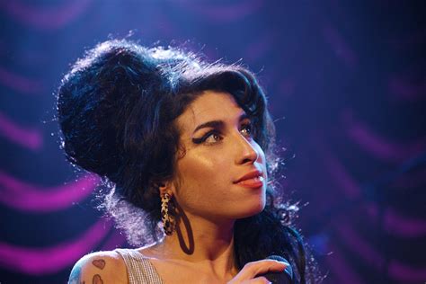 Amy Winehouse Her Tragic Story In Photos