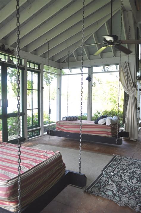 Cozy Sleeping Porches For A Perfectly Relaxing Summer