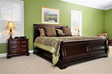 407 260 0018 Were All In With You Green Master Bedroom Mint