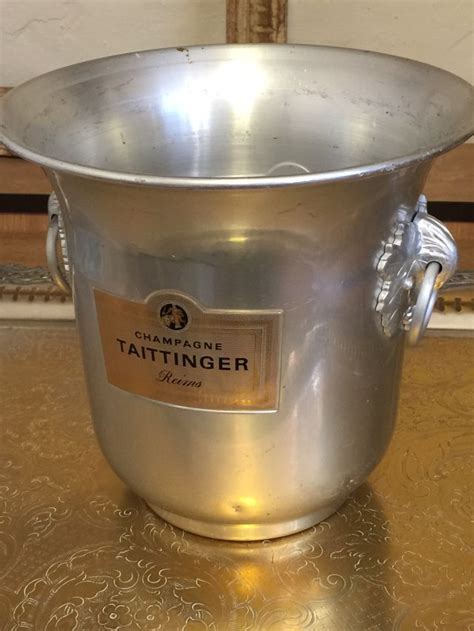 Taittinger Vintage Champagne Ice Bucket With Two Handles With Vine Leaf Mouldings Condition
