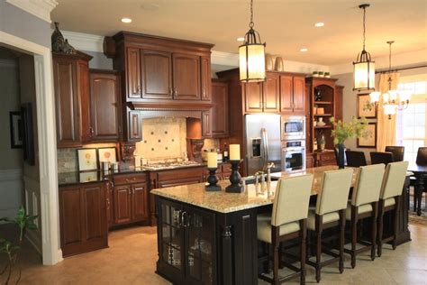 Hire the best handyman services in louisville, ky on homeadvisor. Kitchen Cabinets - Traditional - Kitchen - Louisville - by Walters Cabinets, Inc.