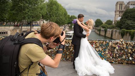 Tips On How To Hire A Wedding Photographer All Peers