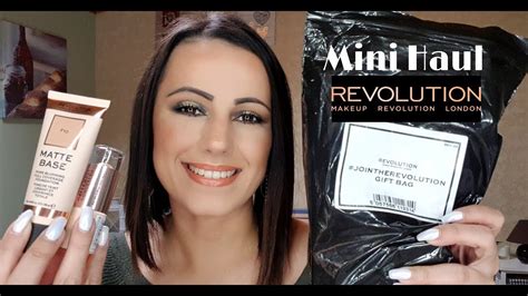 mini haul makeup revolution and mystery bag youtube