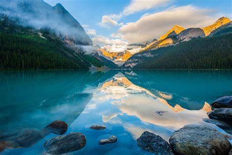 the 10 most beautiful lakes in canada skyscanner s travel blog lakes gambaran